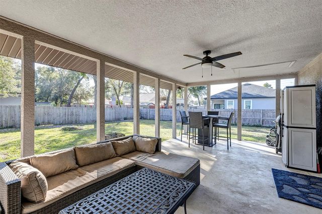 912 TRAILWOOD DRIVE, Apopka, FL 32712