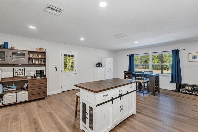 912 TRAILWOOD DRIVE, Apopka, FL 32712