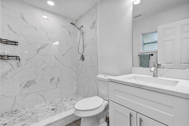 912 TRAILWOOD DRIVE, Apopka, FL 32712