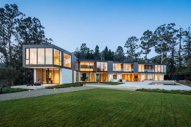 455 Pinehill Road, Hillsborough, CA 94010