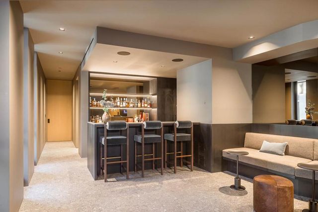 455 Pinehill Road, Hillsborough, CA 94010