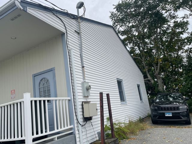 49 Poquonnock Road, Groton, CT 06340
