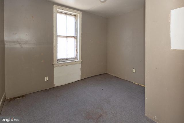 1137 SYCAMORE ST, Camden, NJ 08103