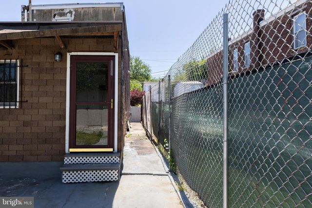 1137 SYCAMORE ST, Camden, NJ 08103