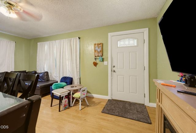 1407 Dakota Avenue, Medford, OR 97501
