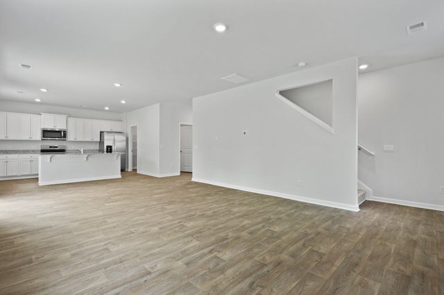 153 Cantley Way, Holly Hill, SC 29059