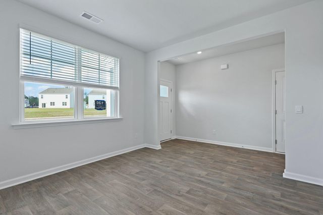 153 Cantley Way, Holly Hill, SC 29059