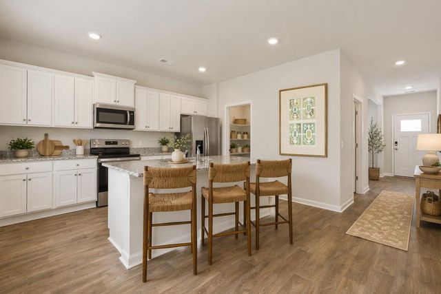 153 Cantley Way, Holly Hill, SC 29059