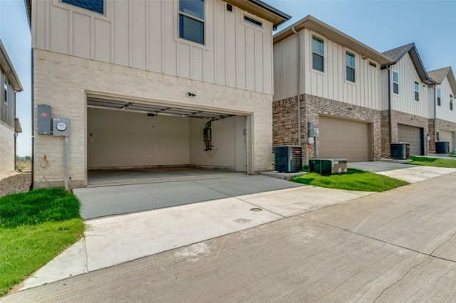 4807 Alliance Street, Haltom City, TX 76117