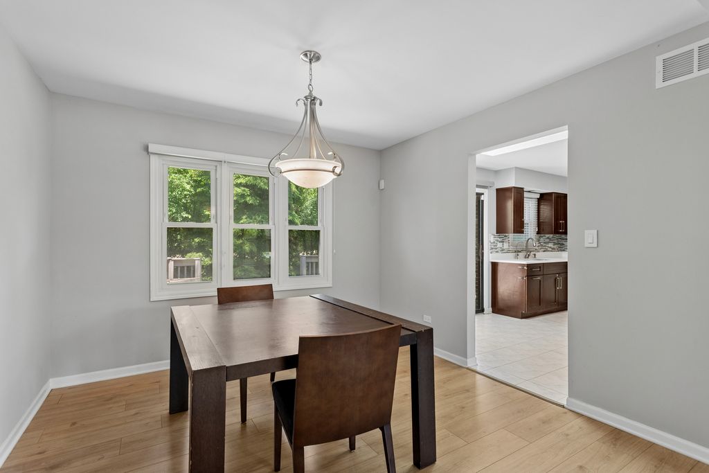 2214 Hamilton Lane, Darien, IL 60561 — photo 5