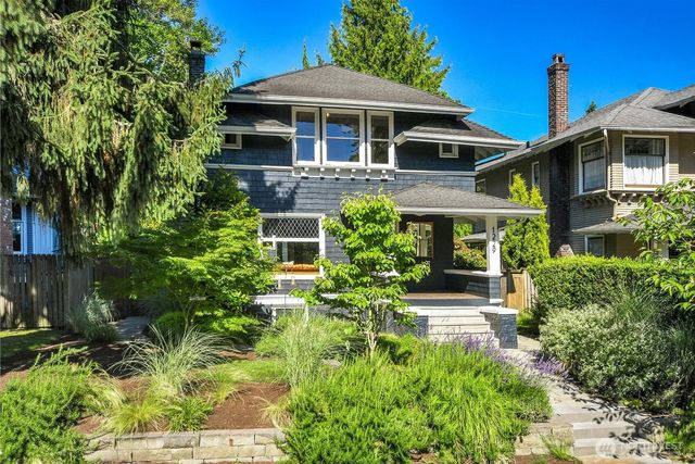 1229 18th Avenue E, Seattle, WA 98112