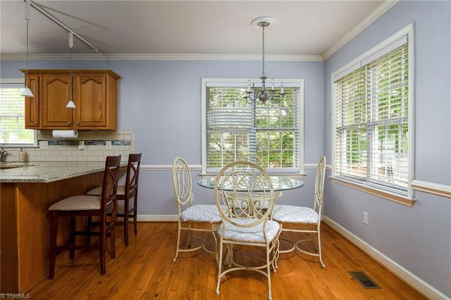 5711 Beaver Pond Trail, Pfafftown, NC 27040