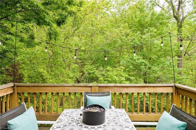 5711 Beaver Pond Trail, Pfafftown, NC 27040