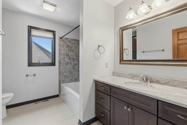 17732 Layton Court, Lakeville, MN 55044