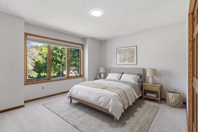 17732 Layton Court, Lakeville, MN 55044