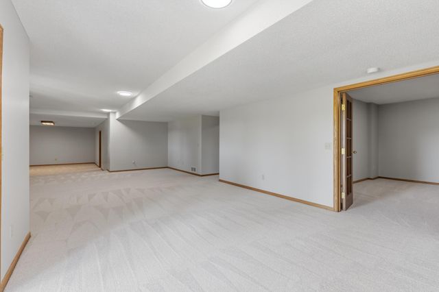 17732 Layton Court, Lakeville, MN 55044