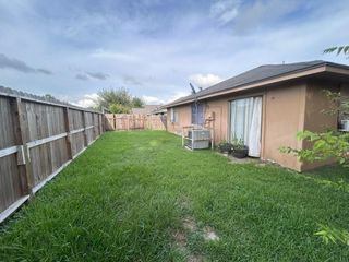 3910 Buckhurst Drive, Houston, TX 77066