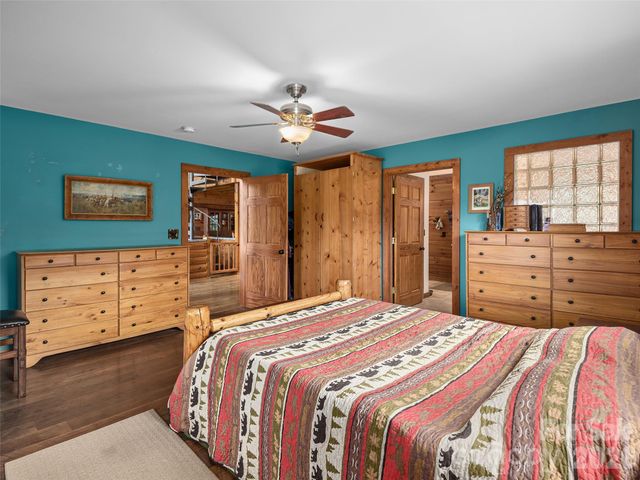 213 Rice Drive, Waynesville, NC 28785