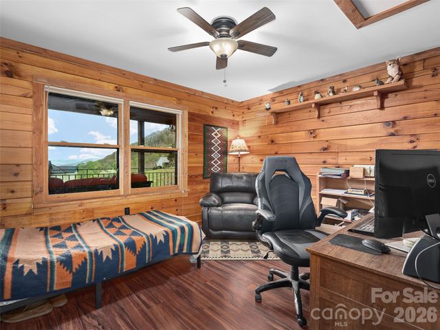 213 Rice Drive, Waynesville, NC 28785