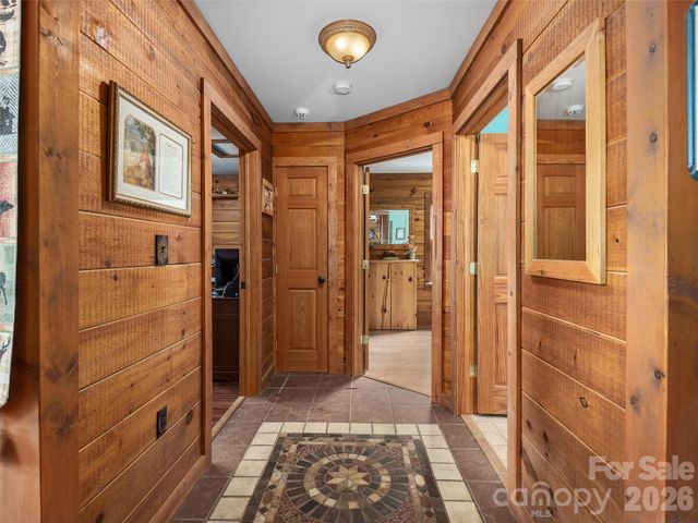 213 Rice Drive, Waynesville, NC 28785