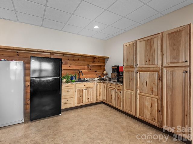 213 Rice Drive, Waynesville, NC 28785