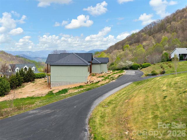 213 Rice Drive, Waynesville, NC 28785