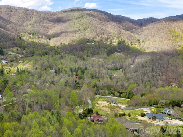 213 Rice Drive, Waynesville, NC 28785