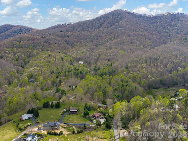 213 Rice Drive, Waynesville, NC 28785