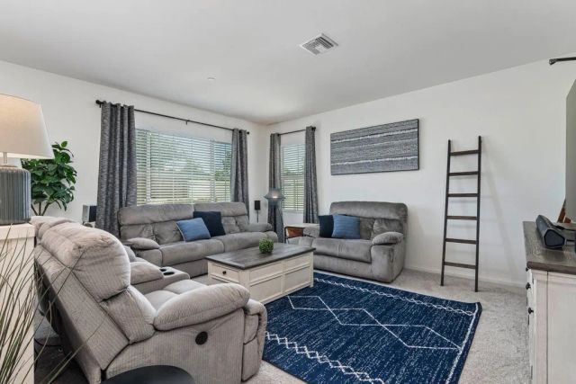 9681 Bonsai, Riverside, CA 92508