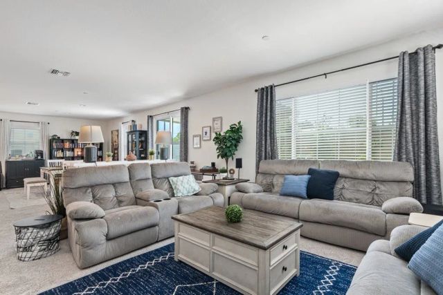 9681 Bonsai, Riverside, CA 92508