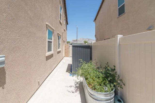 9681 Bonsai, Riverside, CA 92508