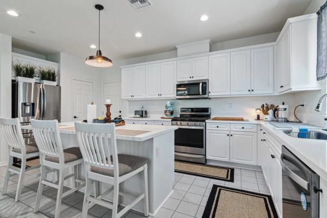 9681 Bonsai, Riverside, CA 92508