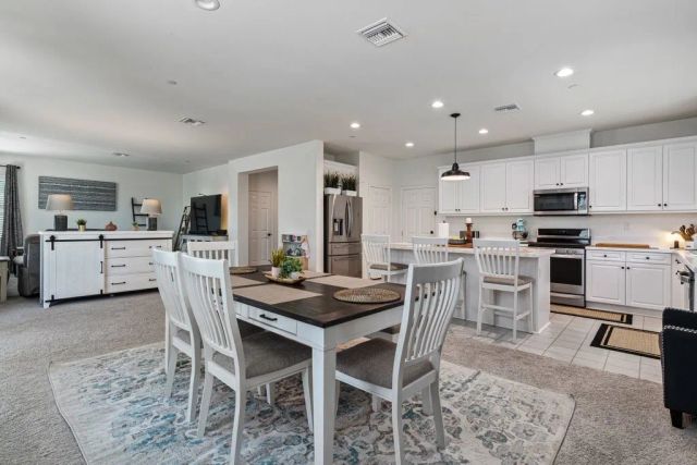 9681 Bonsai, Riverside, CA 92508