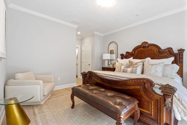 843 Ledgewood Way 843, Clinton, MA 01510