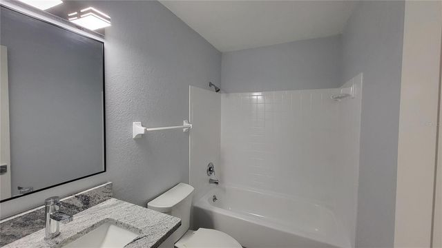 5725 80TH STREET N 314, St Petersburg, FL 33709