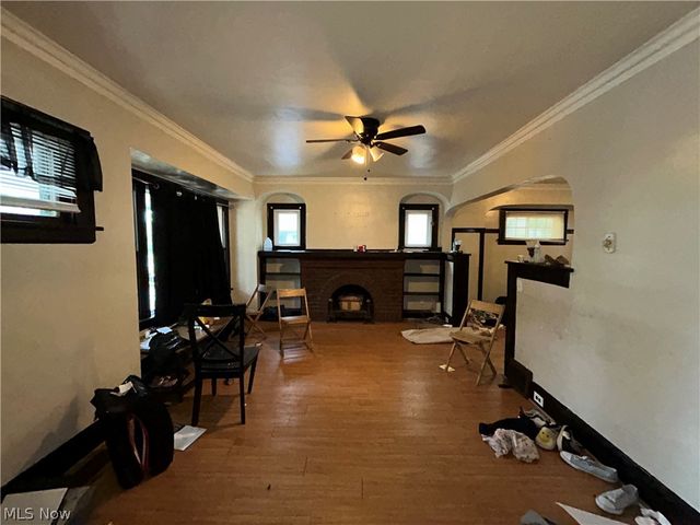 1315 E 143rd Street, East Cleveland, OH 44112