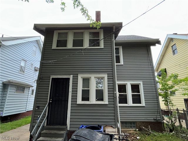 1315 E 143rd Street, East Cleveland, OH 44112