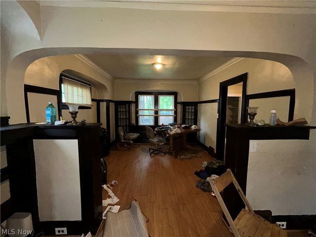 1315 E 143rd Street, East Cleveland, OH 44112