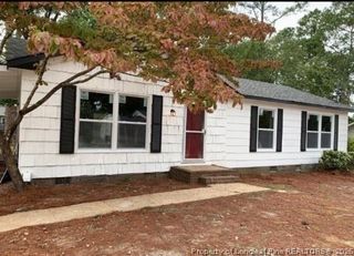 1615 Morehead Avenue, Fayetteville, NC 28303