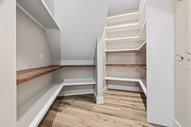 7714 Long Shadows Drive, Sugar Land, TX 77479