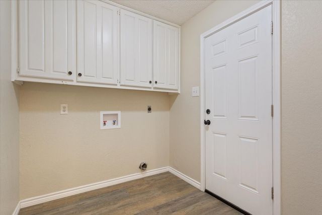 1004 Tillamook Street, Hewitt, TX 76643