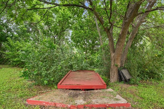 1004 Tillamook Street, Hewitt, TX 76643