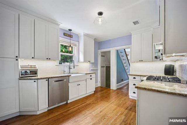 5 Ferguson Place, Glen Rock, NJ 07452