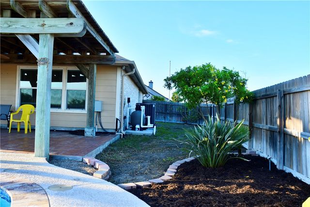 14005 Coquina Bay Ave, Corpus Christi, TX 78418
