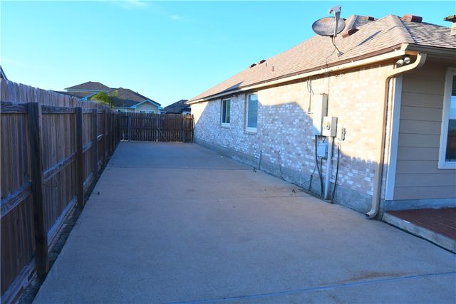 14005 Coquina Bay Ave, Corpus Christi, TX 78418