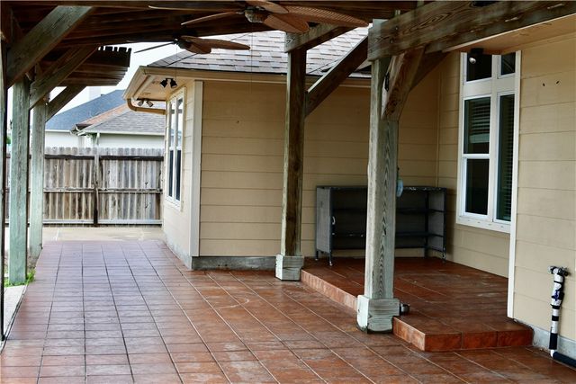 14005 Coquina Bay Ave, Corpus Christi, TX 78418