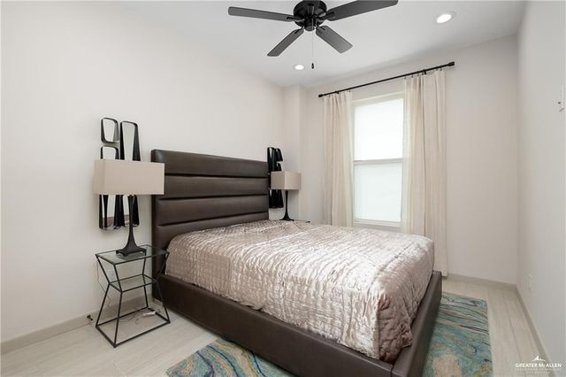 225 Canary Avenue, Mcallen, TX 78504