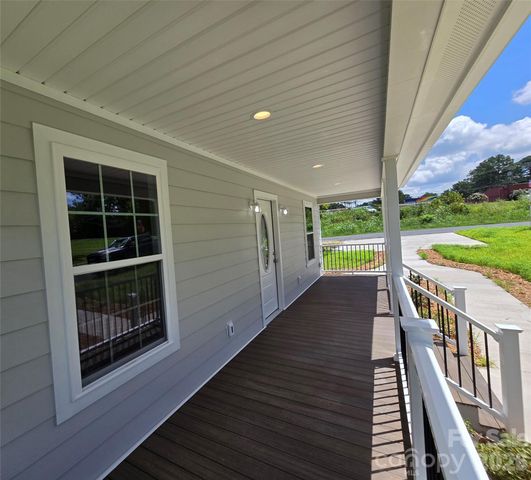 202 W Roswell Street, Troy, NC 27371