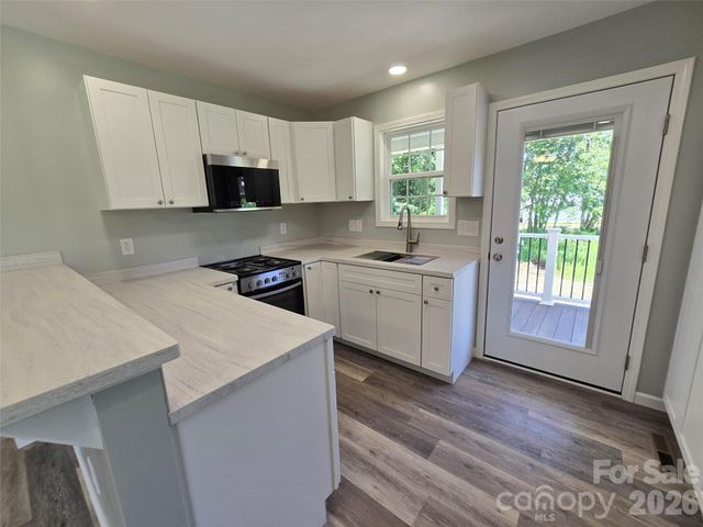 202 W Roswell Street, Troy, NC 27371
