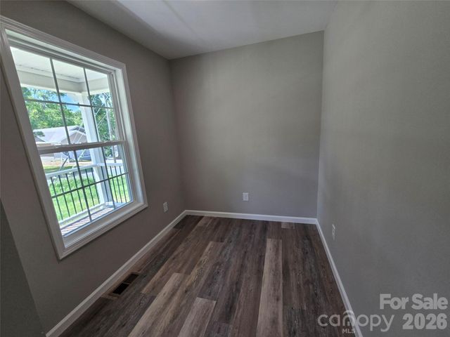 202 W Roswell Street, Troy, NC 27371